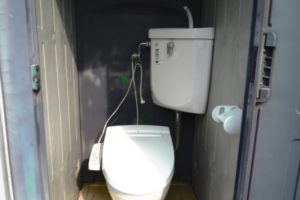 仮設トイレ　簡易トイレ　水洗　洋式　ウォシュレット